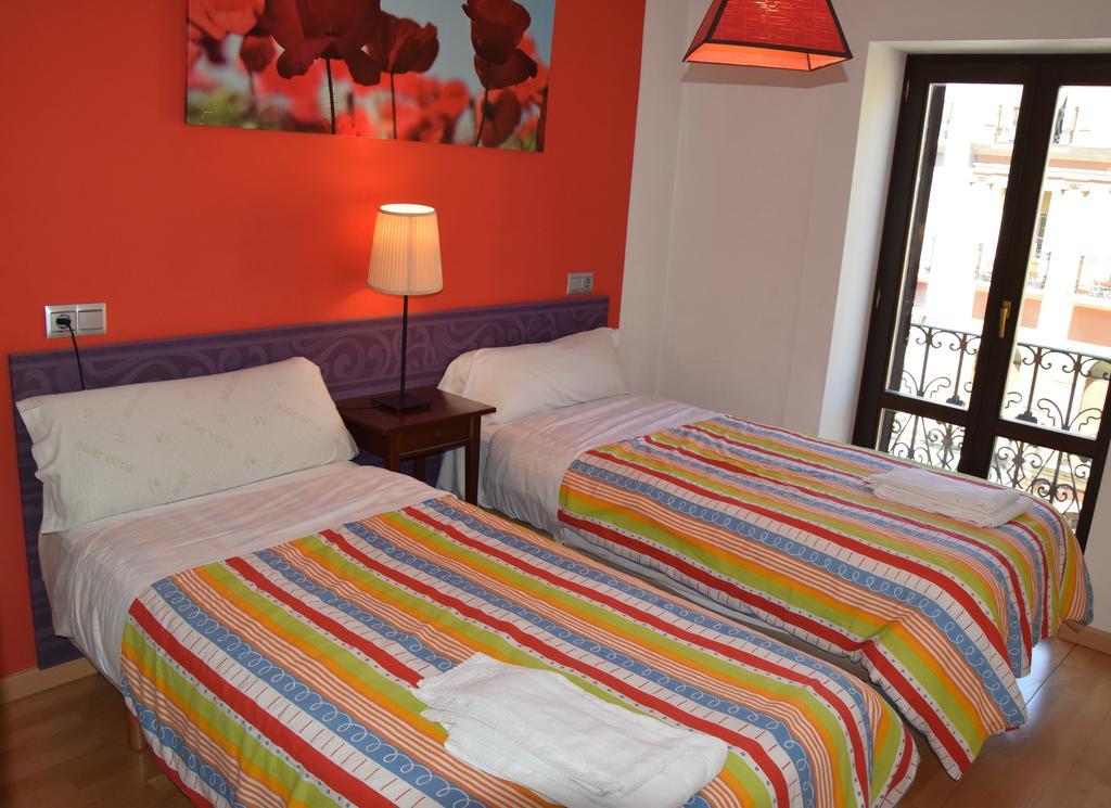 Apartamentos Zaragoza Coso Exterior photo