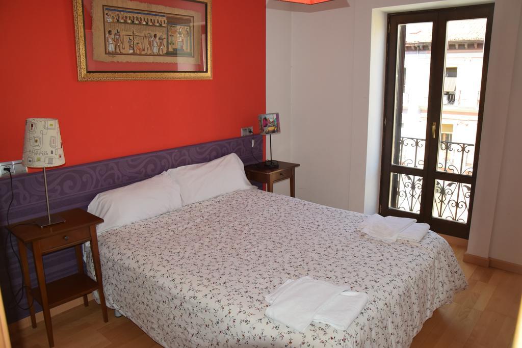 Apartamentos Zaragoza Coso Exterior photo
